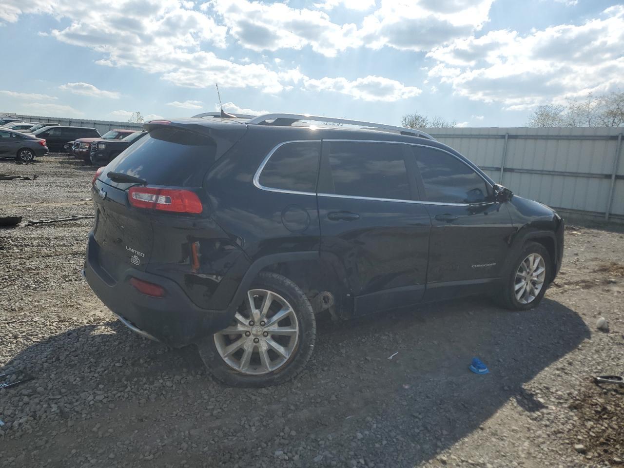 2017 Jeep Cherokee Limited - Image 3