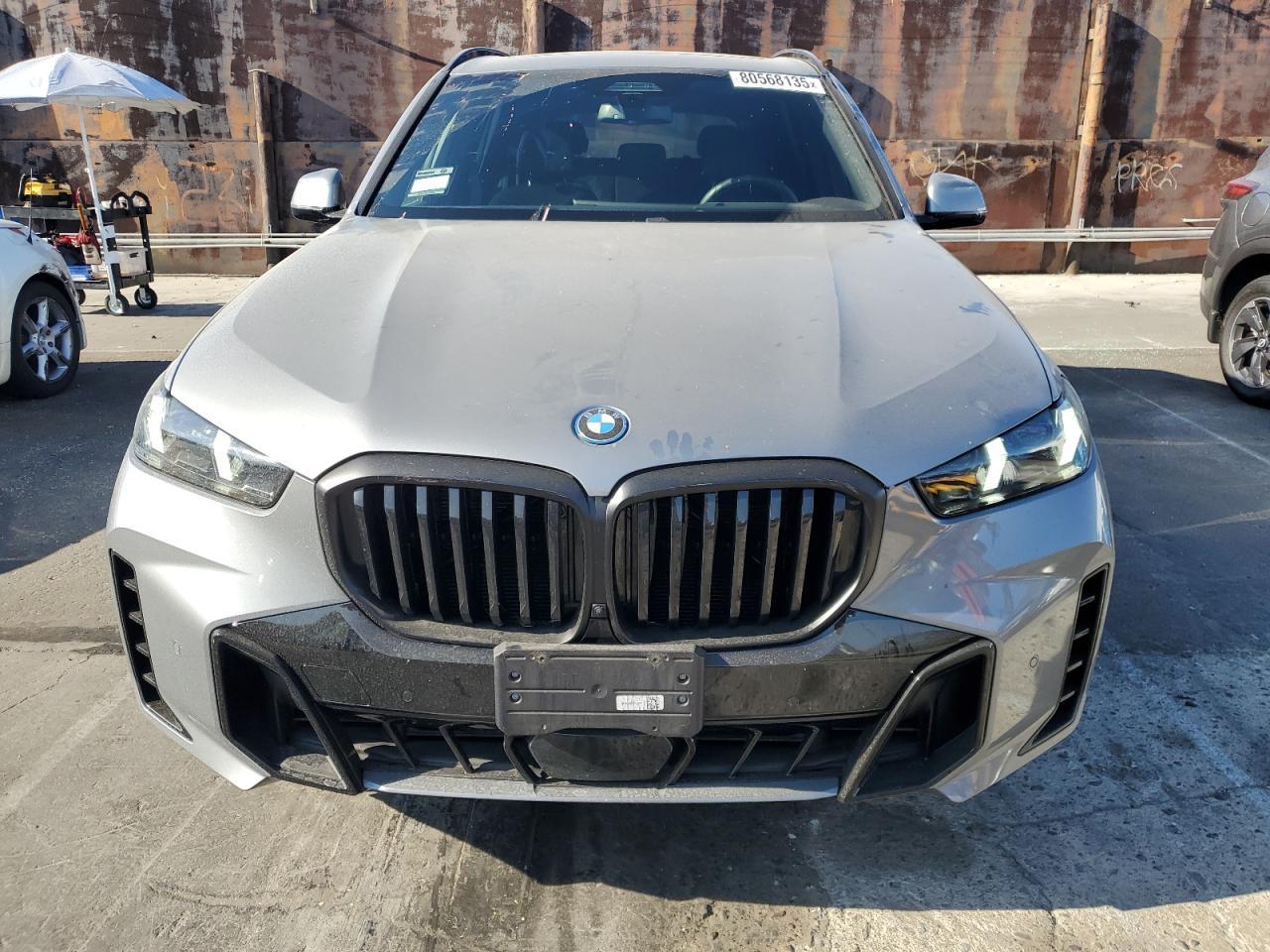 2024 BMW X5 xDrive50E - Image 5