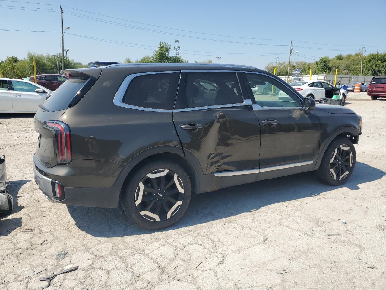 2023 Kia Telluride Ex - Image 3