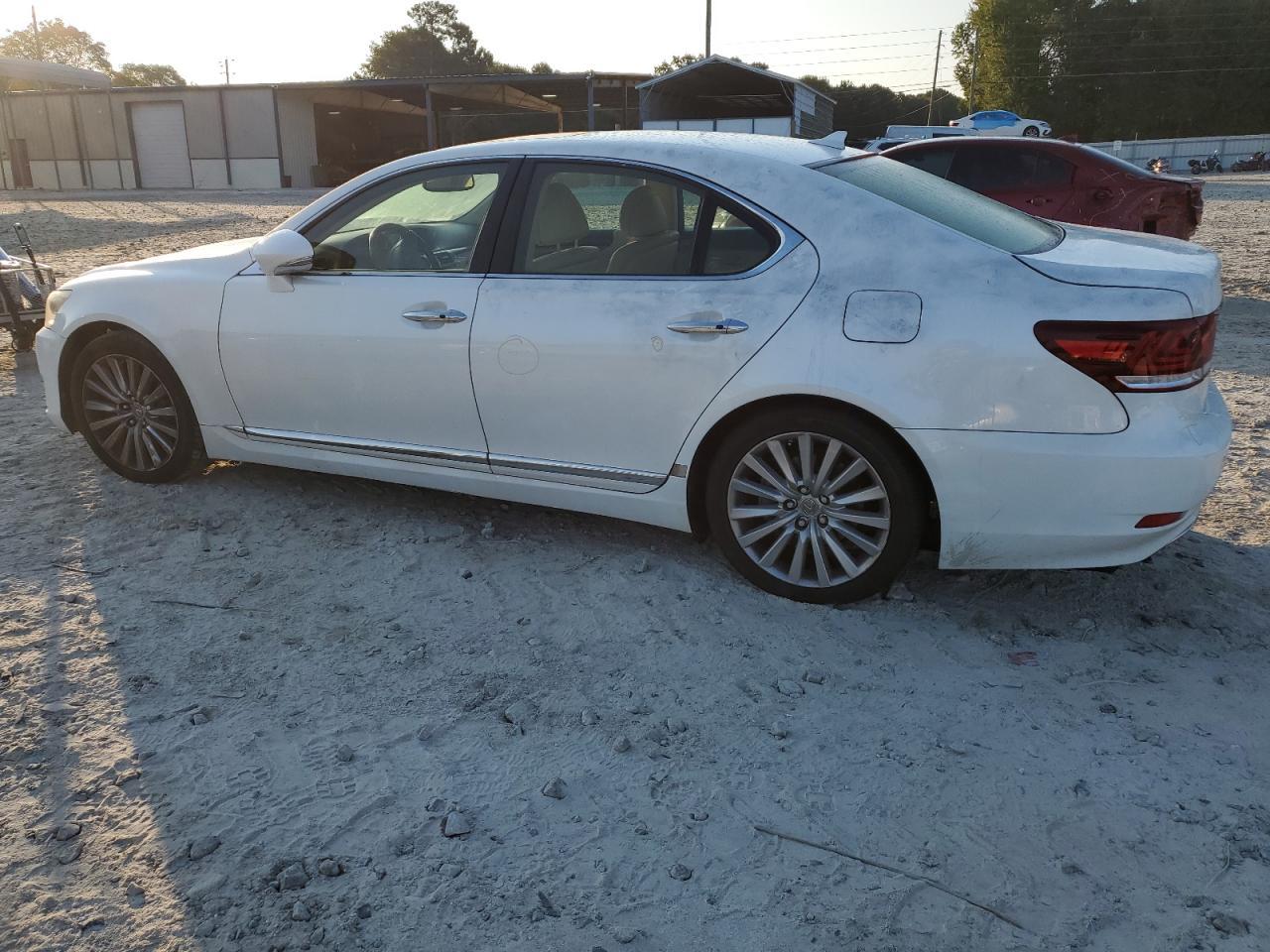 2013 Lexus Ls 460 - Image 2
