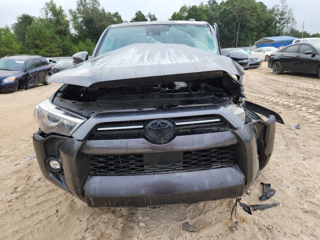 2021 Toyota 4Runner Sr5/Sr5 Premium - Image 5