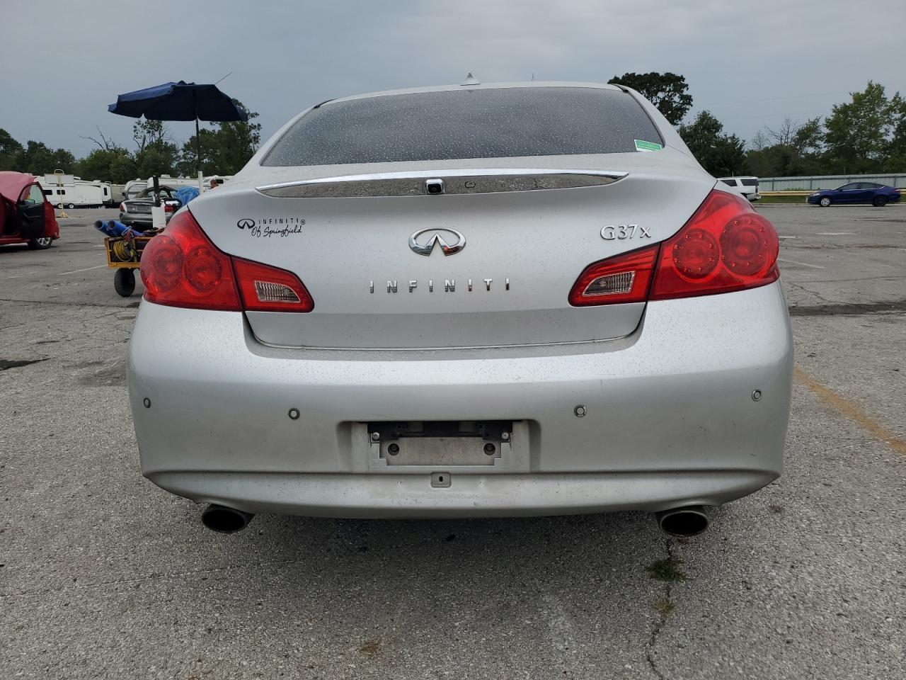 2012 Infiniti G37 - Image 6