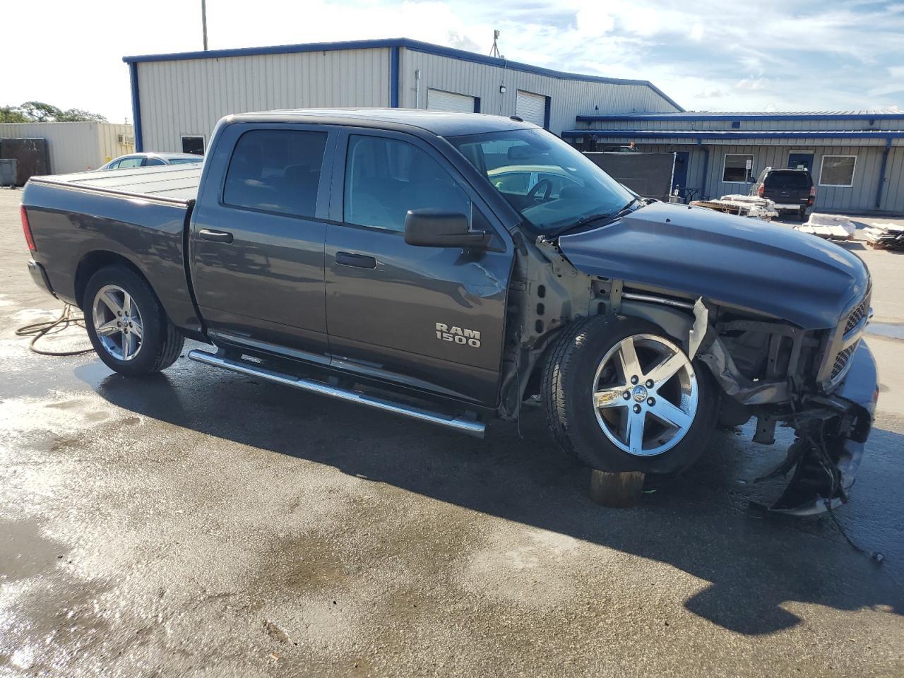 2017 Ram 1500 St - Image 4