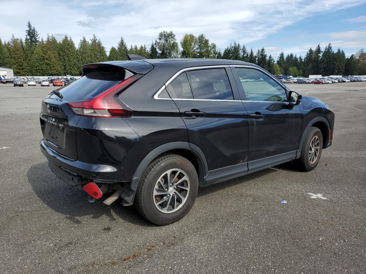 2023 Mitsubishi Eclipse Cross Es - Image 3