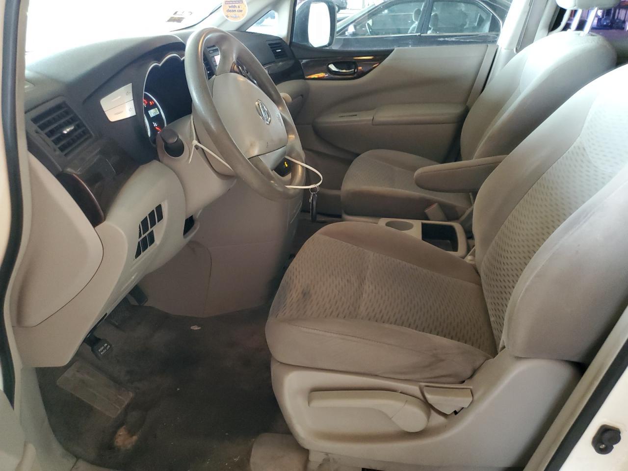 2014 Nissan Quest S - Фото 7