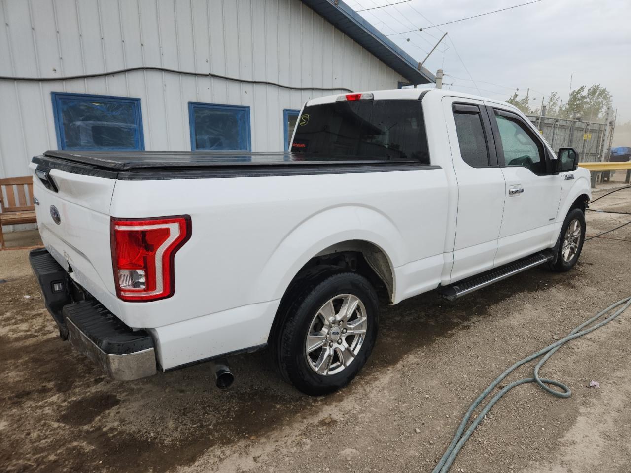 2015 Ford F150 Super Cab - Фото 3