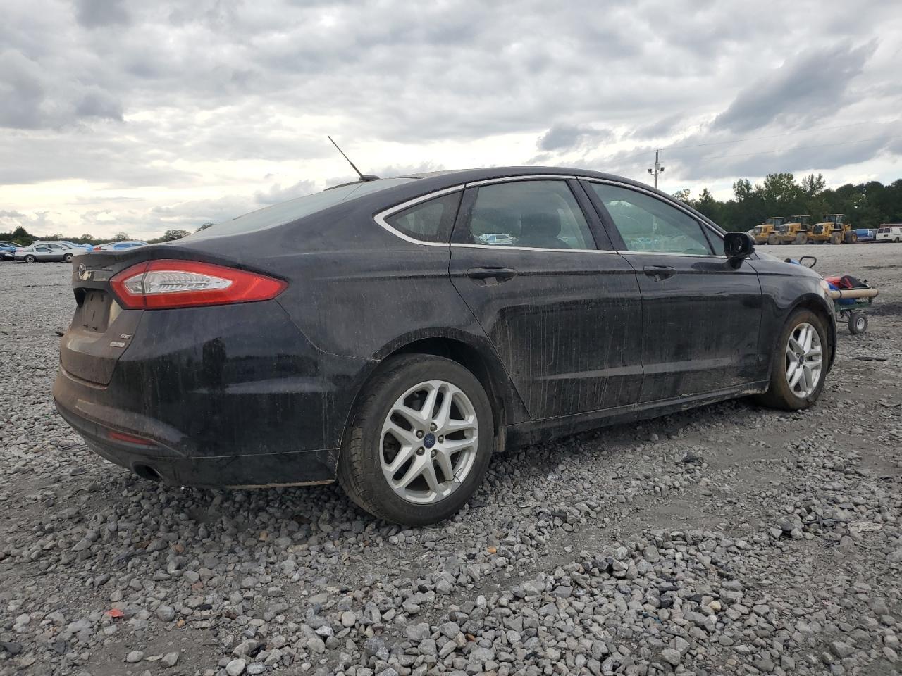 2016 Ford Fusion Se - Фото 3