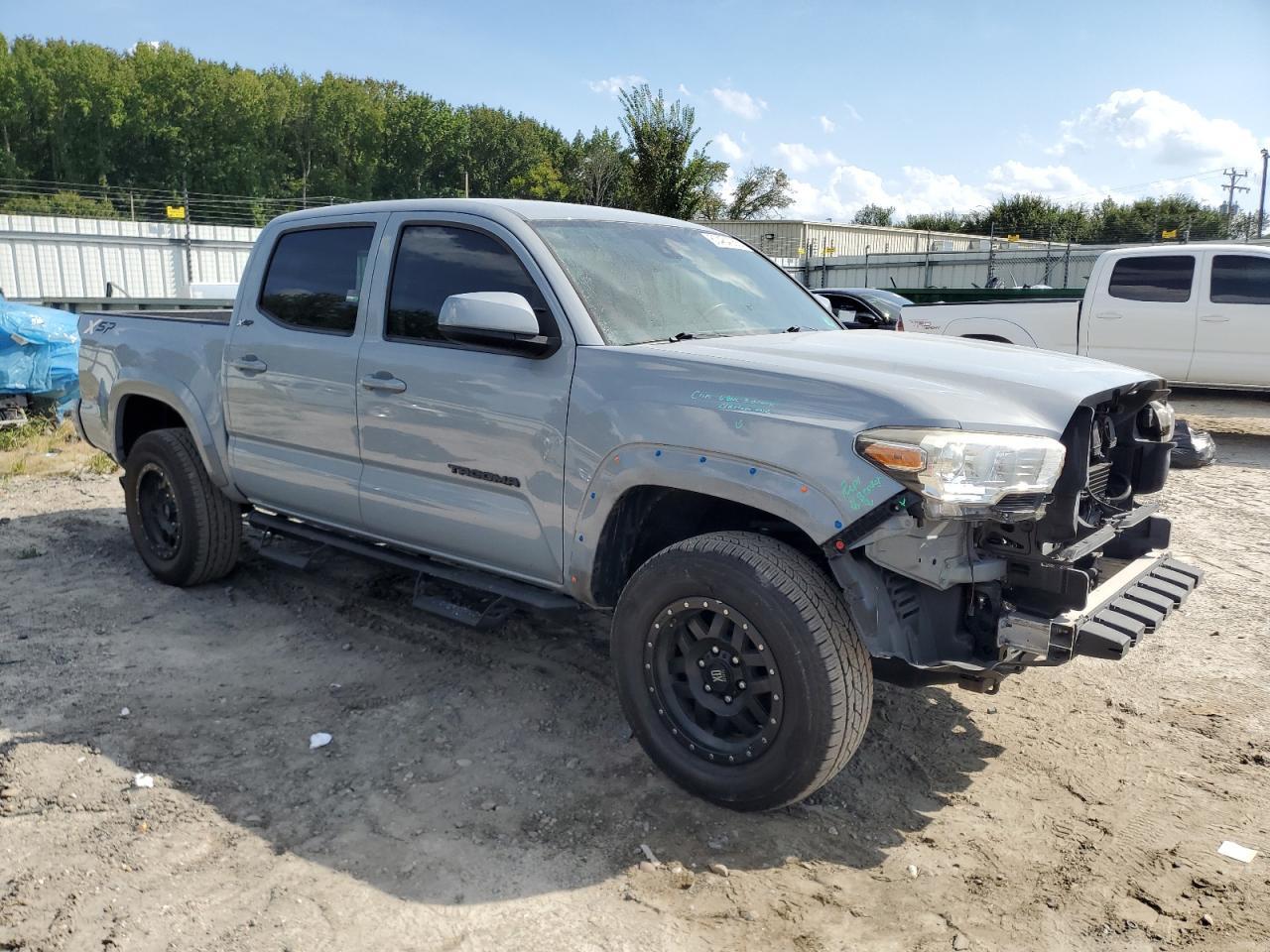 2019 Toyota Tacoma Double Cab - Фото 4