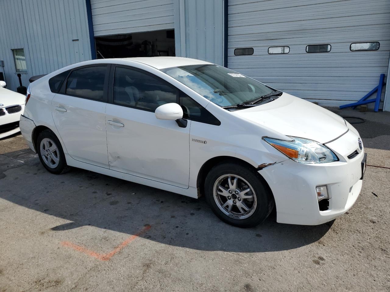 2011 Toyota Prius - Image 4