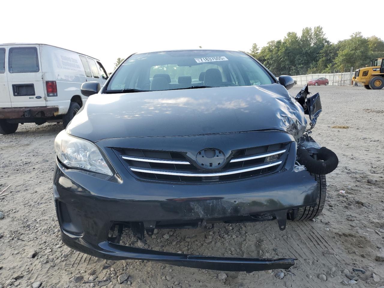 2013 Toyota Corolla Base - Image 5