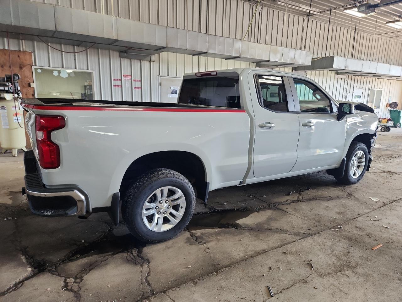 2019 Chevrolet Silverado K1500 Lt - Фото 3