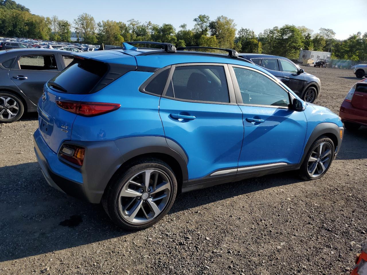2020 Hyundai Kona Limited - Image 3