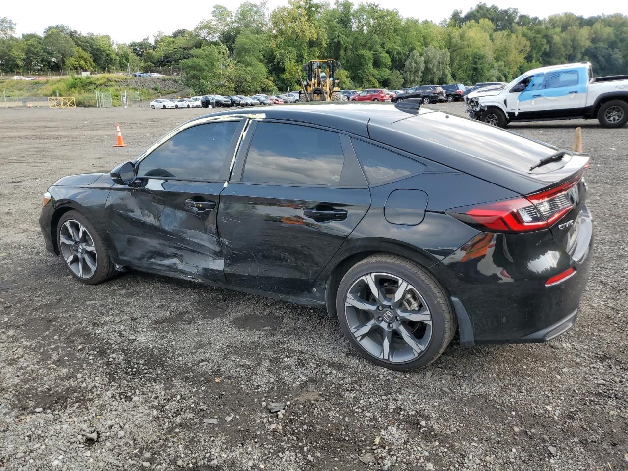 2025 Honda Civic Sport Touring - Фото 2