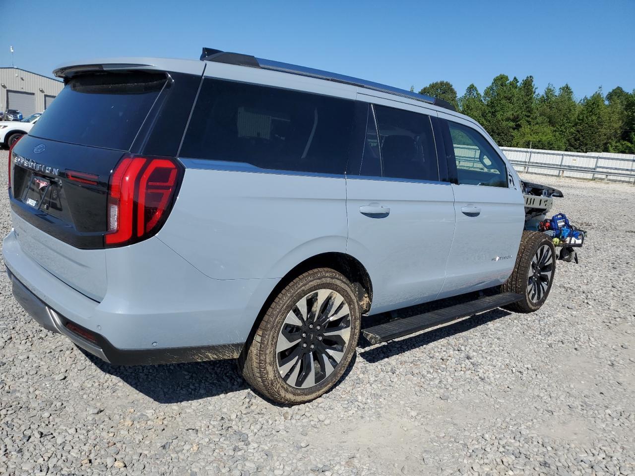 2025 Ford Expedition Platinum - Фото 3