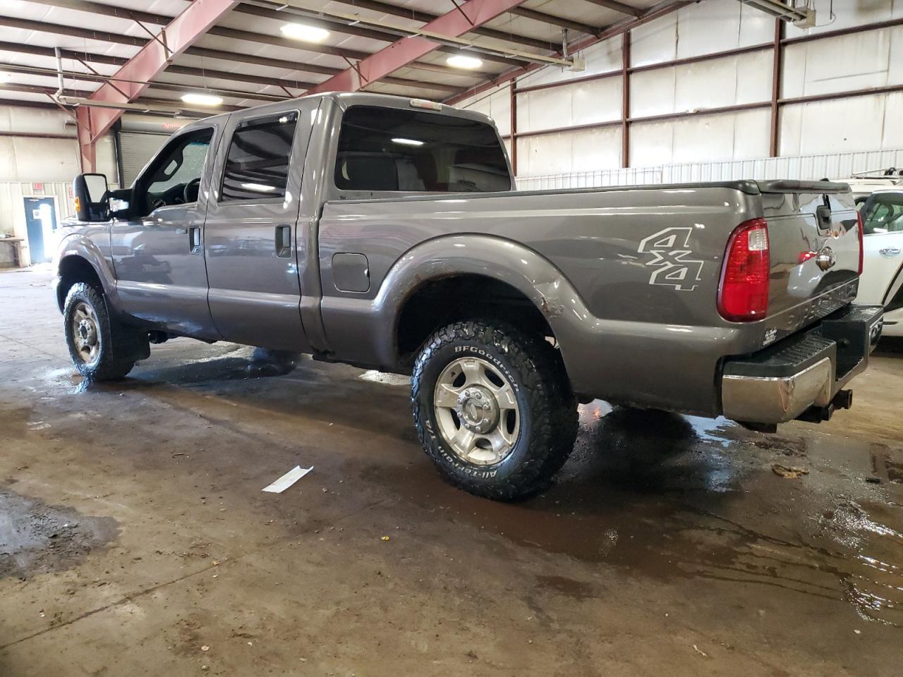 2013 Ford F250 Super Duty - Фото 2