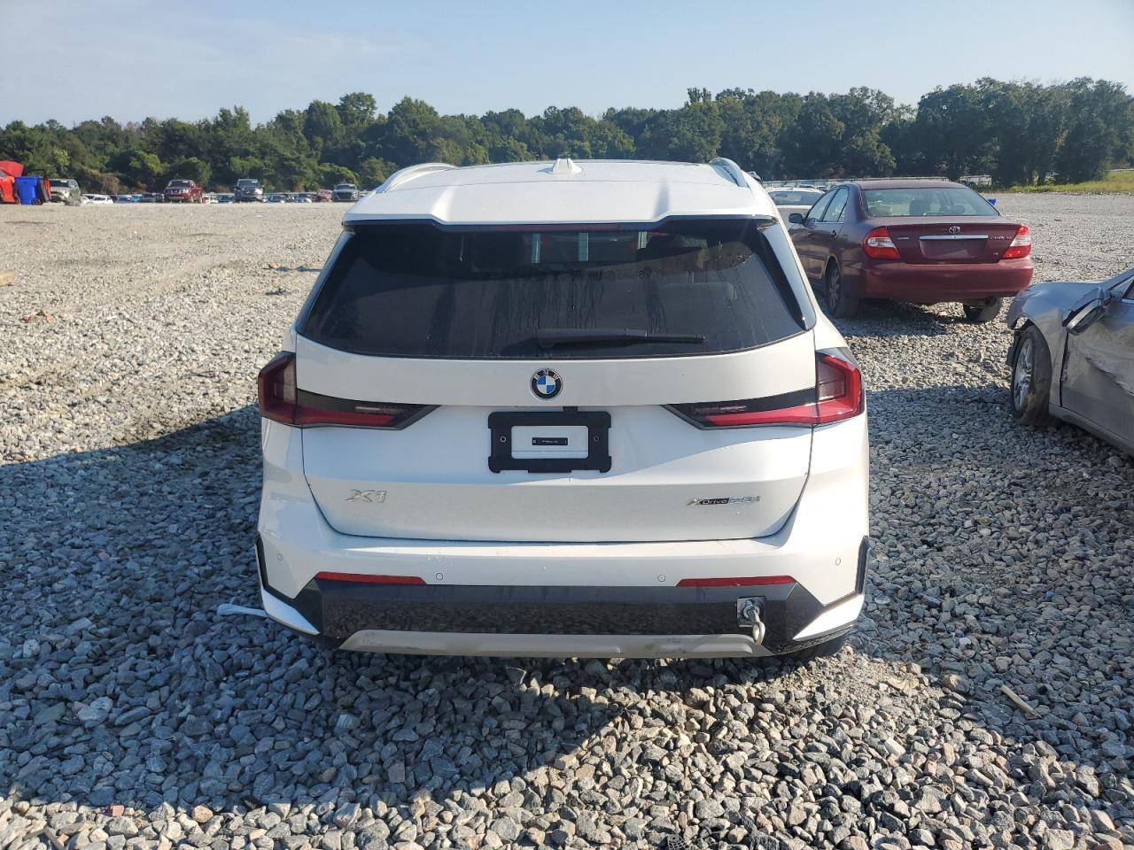 2025 BMW X1 xDrive28I - Фото 6