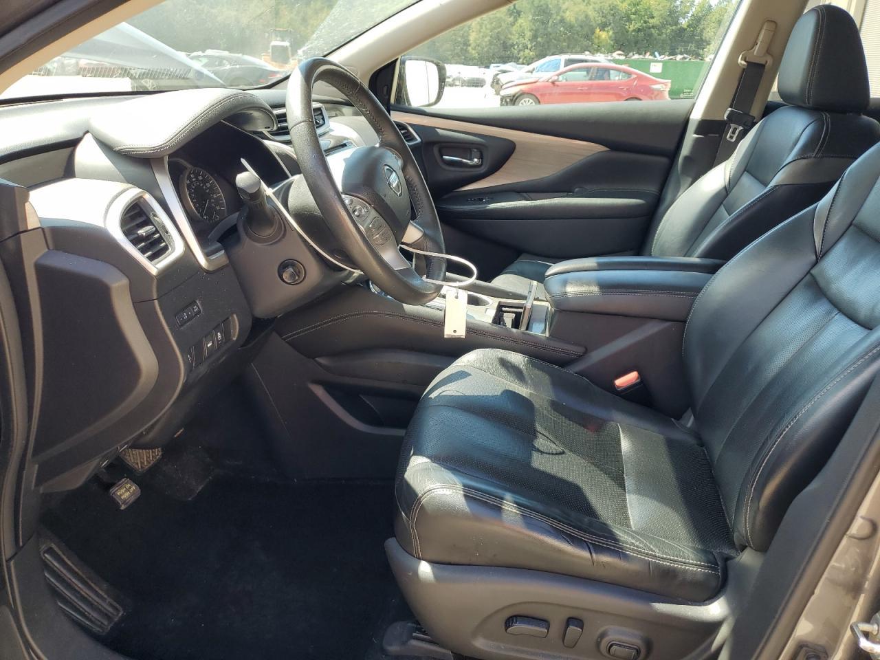 2015 Nissan Murano S - Image 7