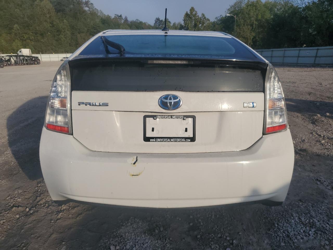 2011 Toyota Prius - Image 6