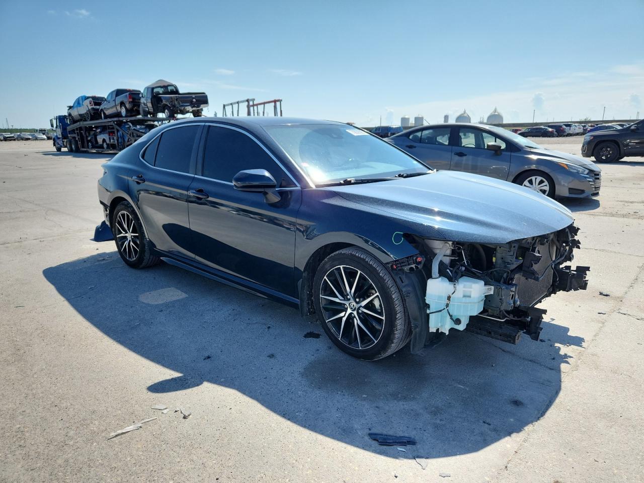 2021 Toyota Camry Se - Фото 4