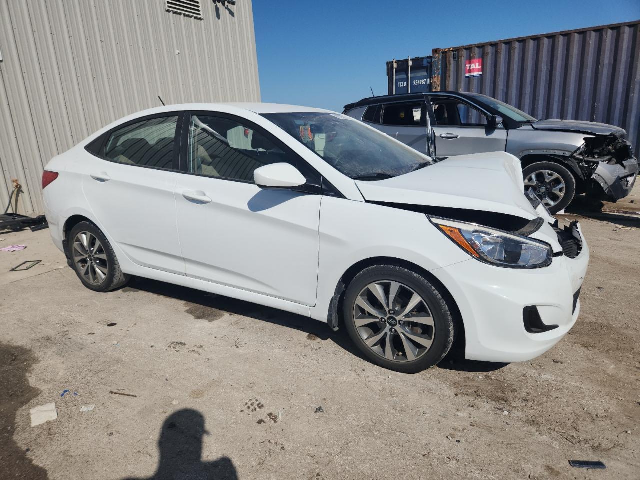 2017 Hyundai Accent Se - Image 4