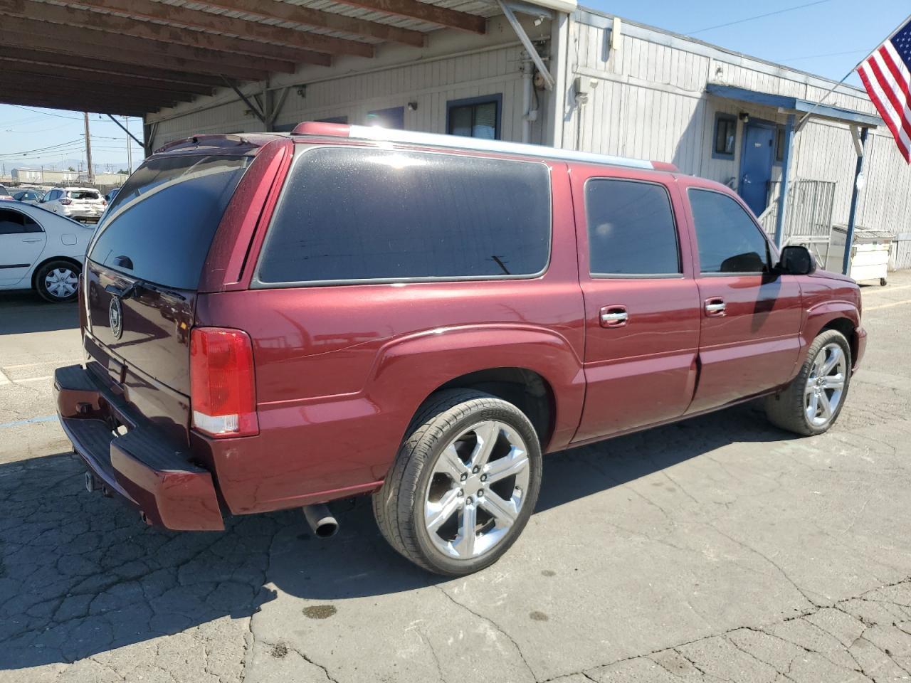 2005 Cadillac Escalade Esv - Image 3