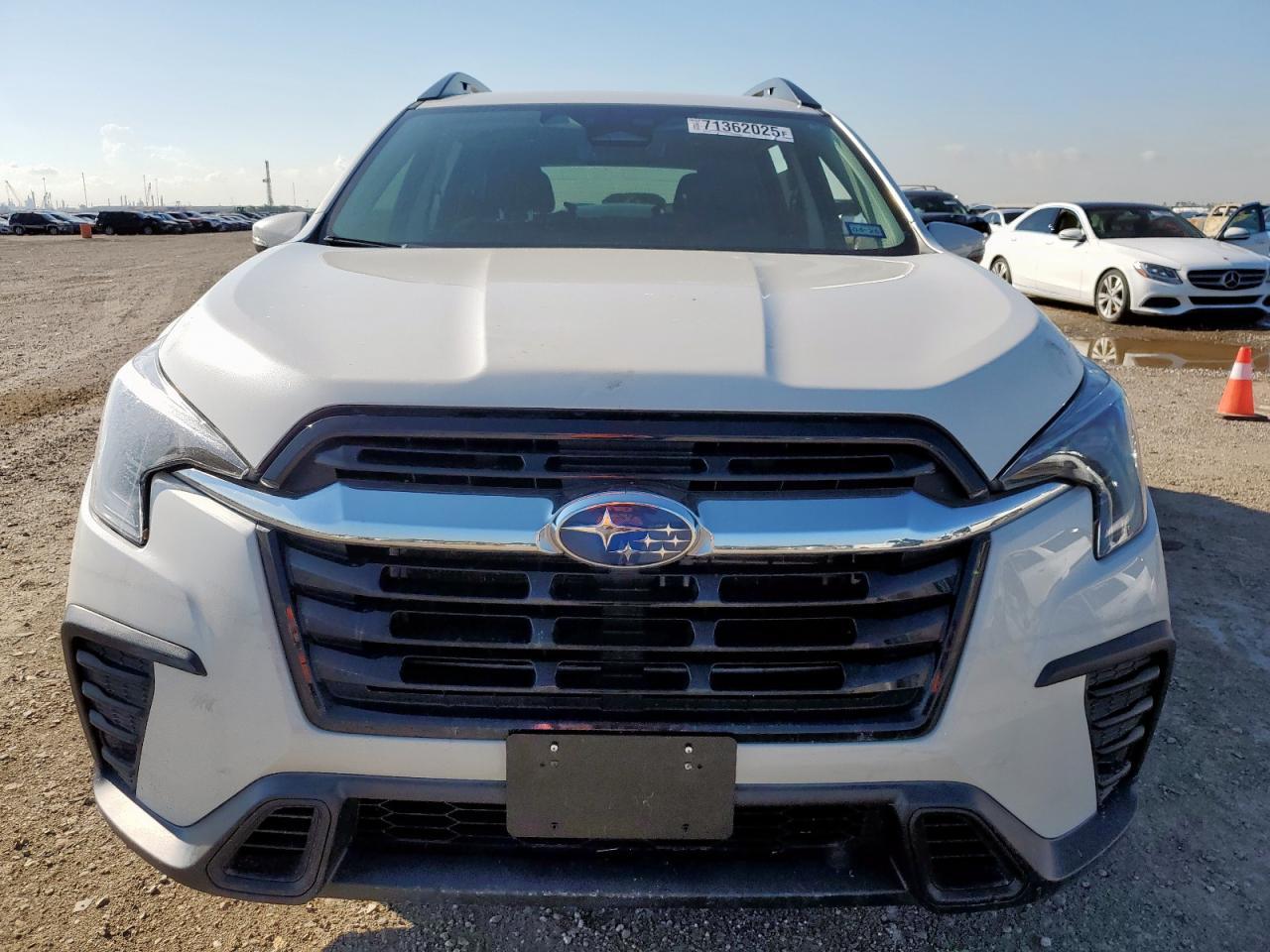 2023 Subaru Ascent Premium - Image 5