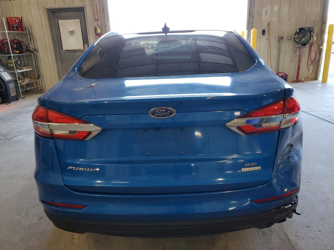 2019 Ford Fusion Se - Фото 6