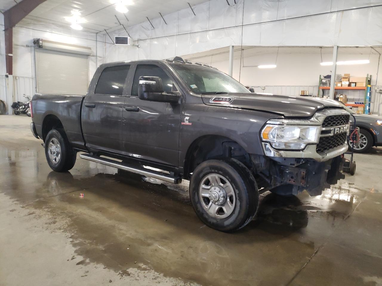 2024 Ram 2500 Tradesman - Фото 4
