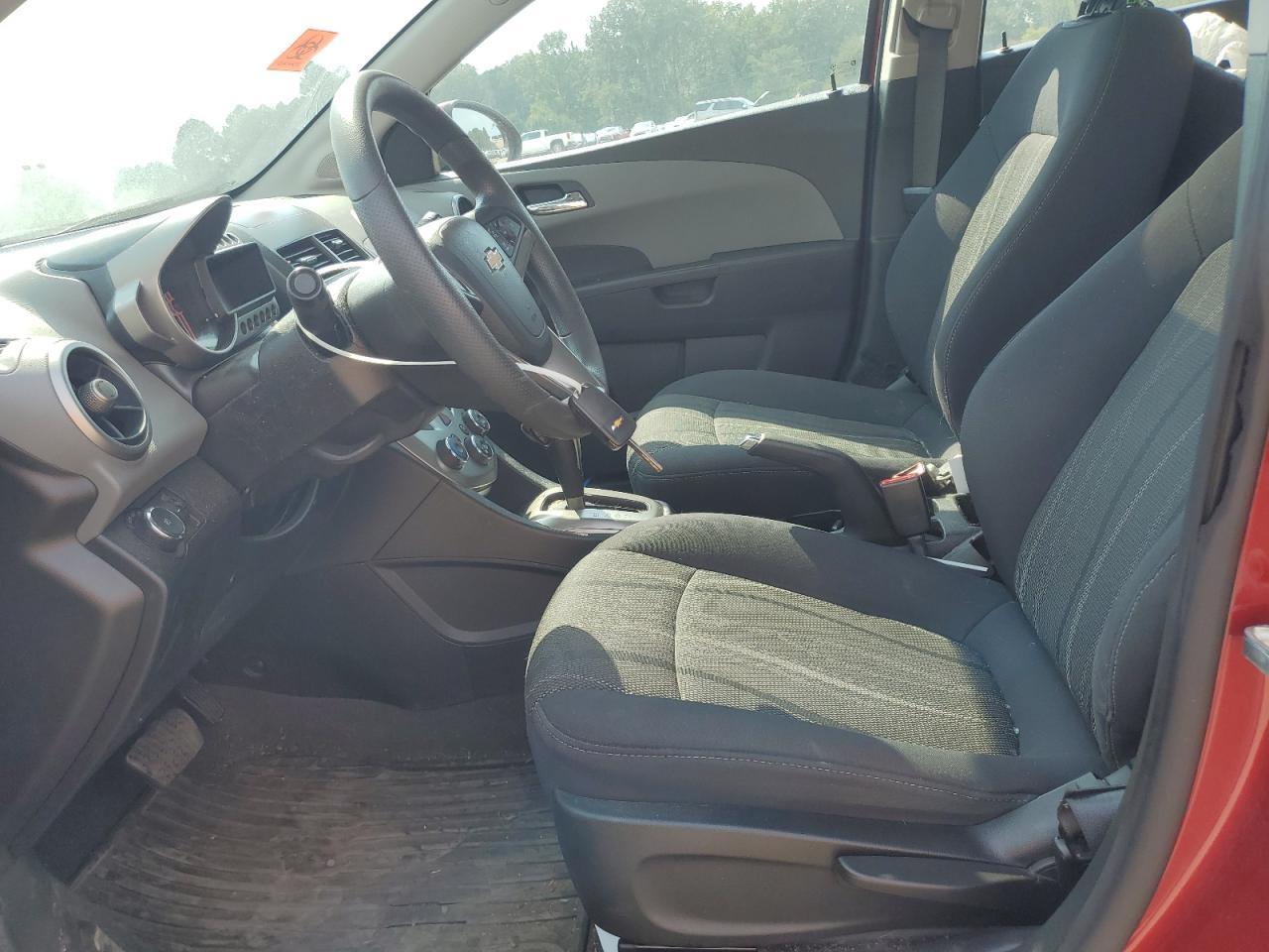 2014 Chevrolet Sonic Lt - Фото 7