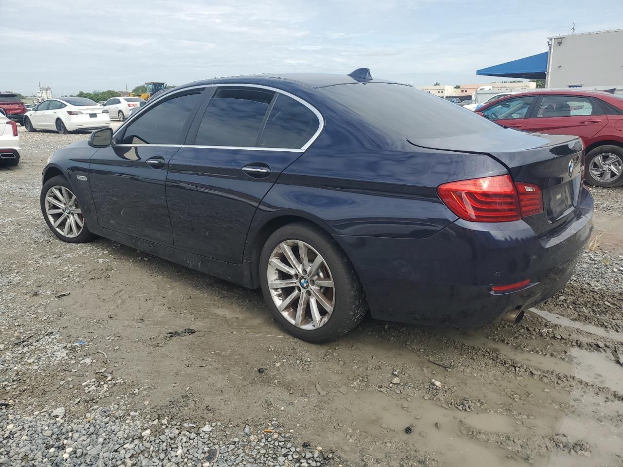 2014 BMW 535 I - Фото 2
