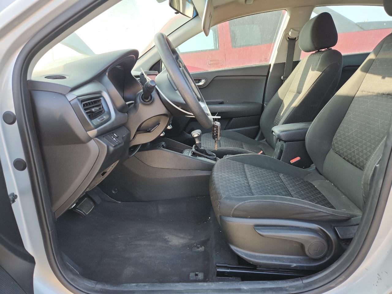 2019 Kia Rio S - Фото 7