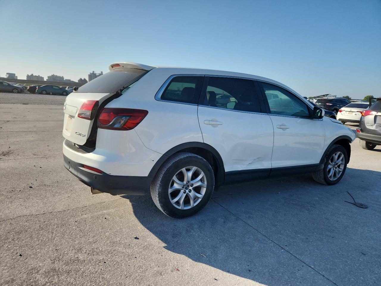 2015 Mazda Cx-9 Touring - Image 3