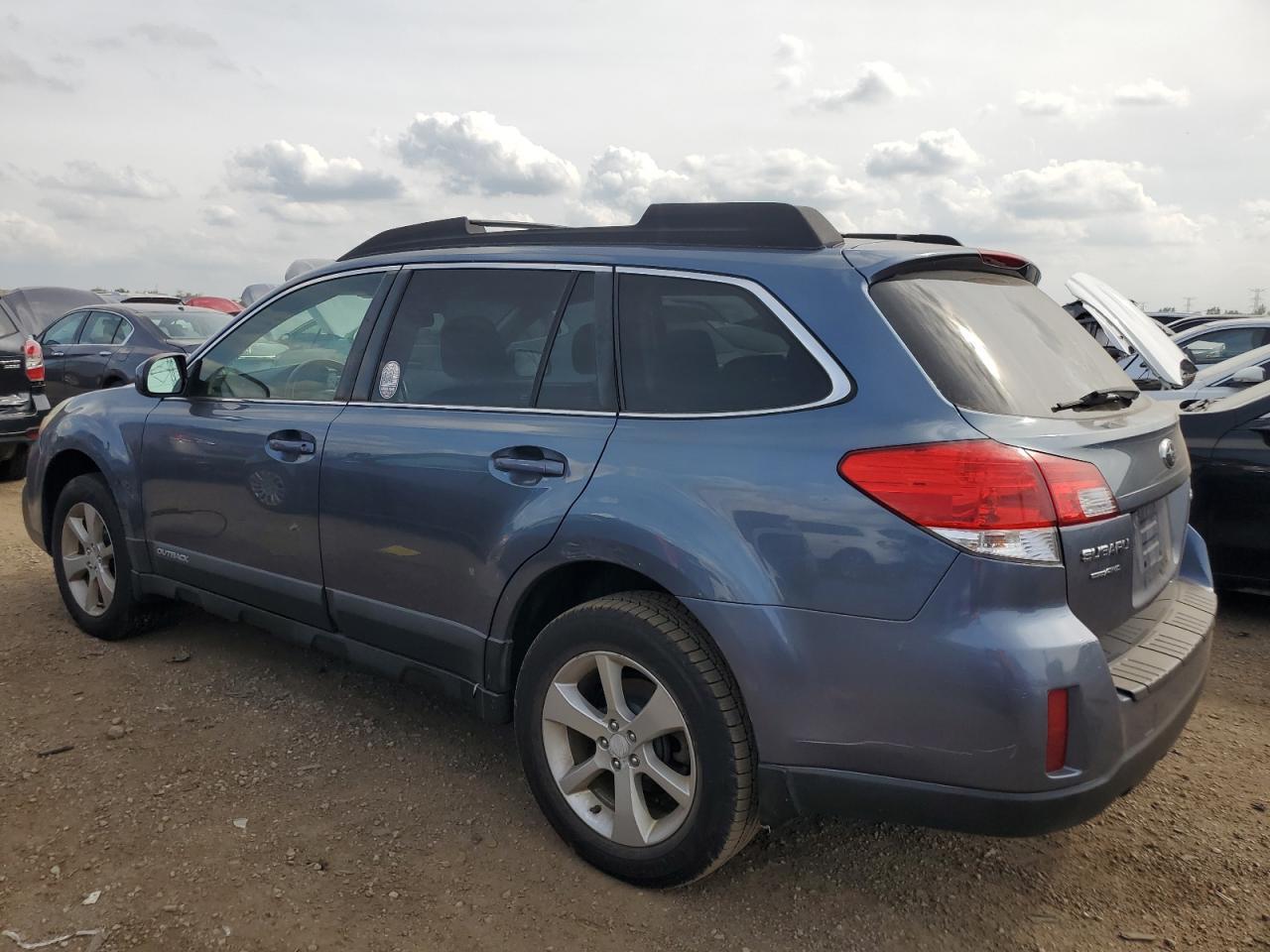 2013 Subaru Outback 2.5I Premium - Фото 2