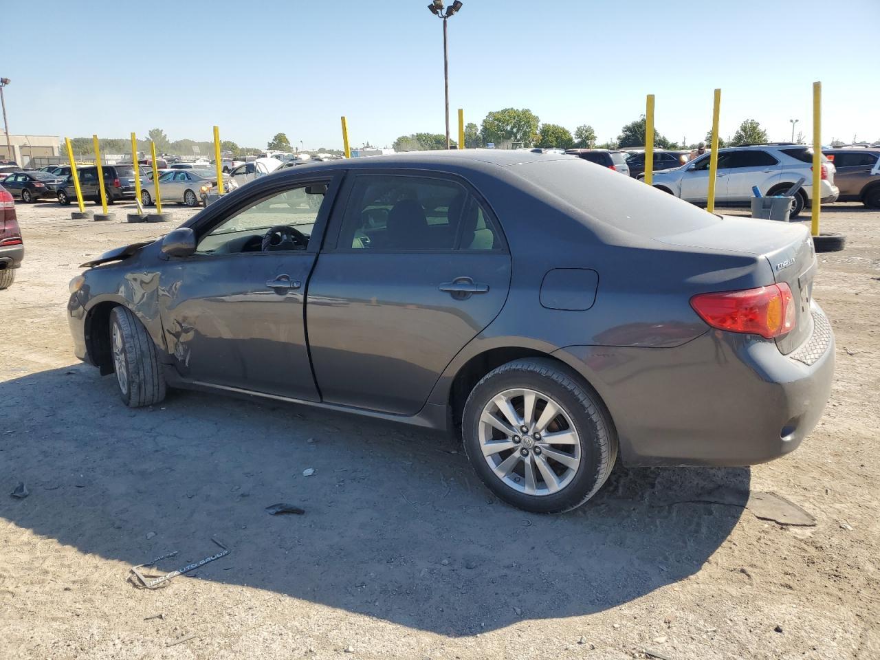 2009 Toyota Corolla Base - Фото 2