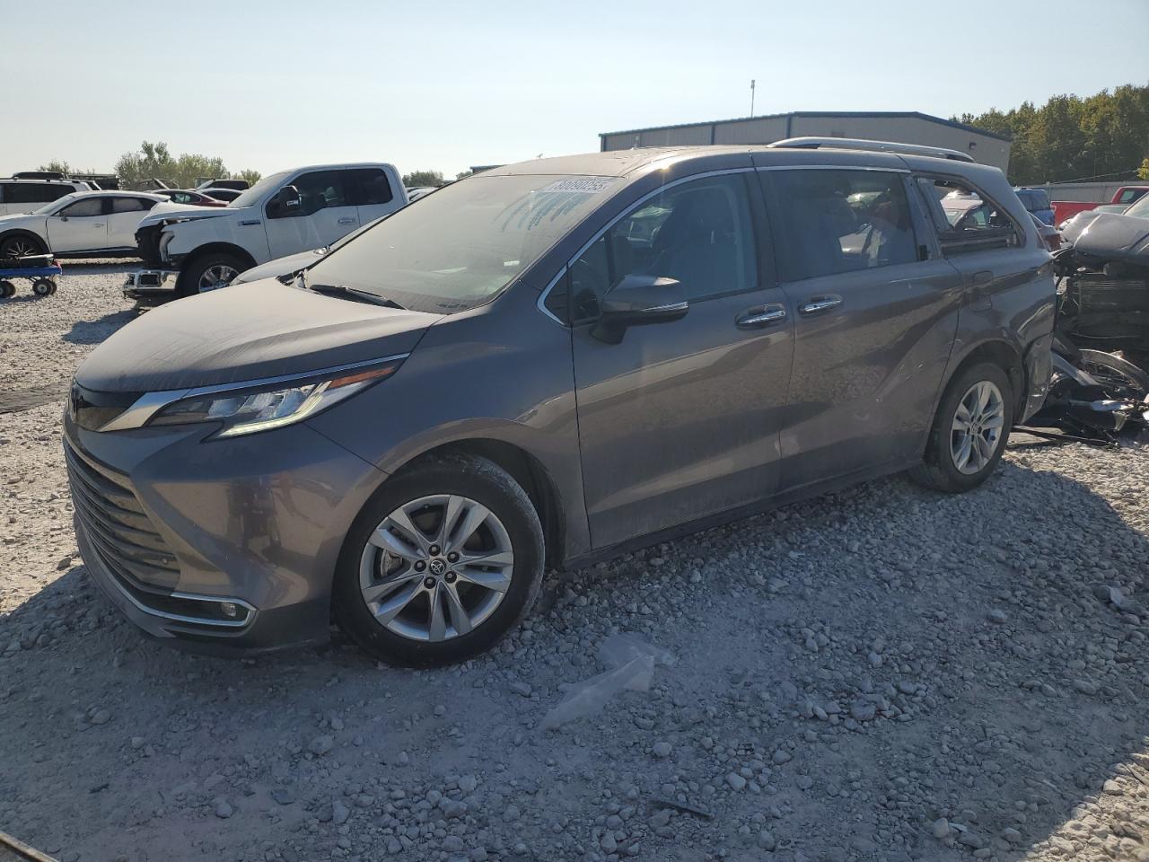 2022 Toyota Sienna Limited