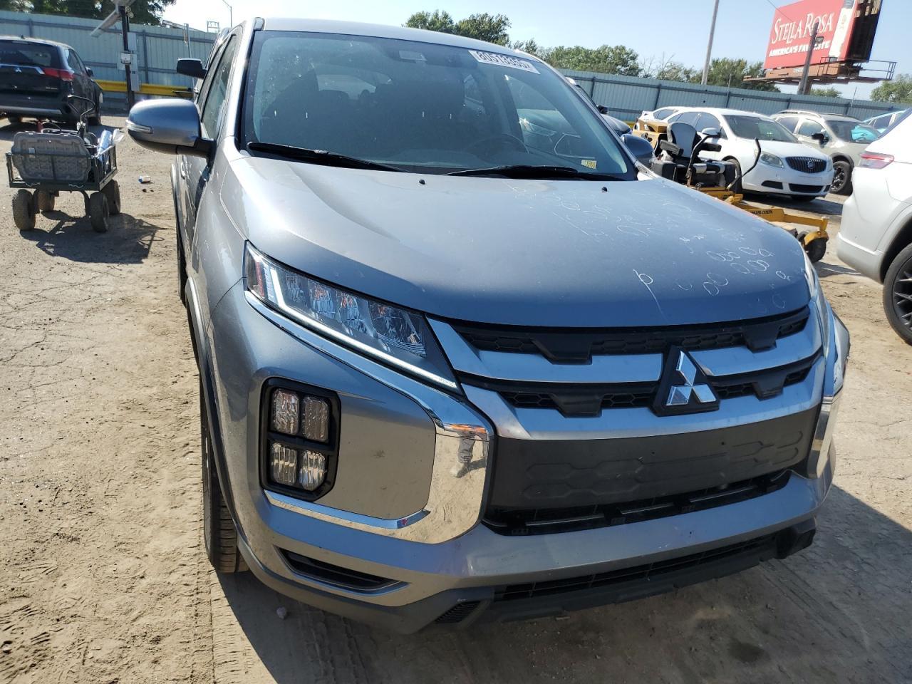 2021 Mitsubishi Outlander Sport Es - Фото 5