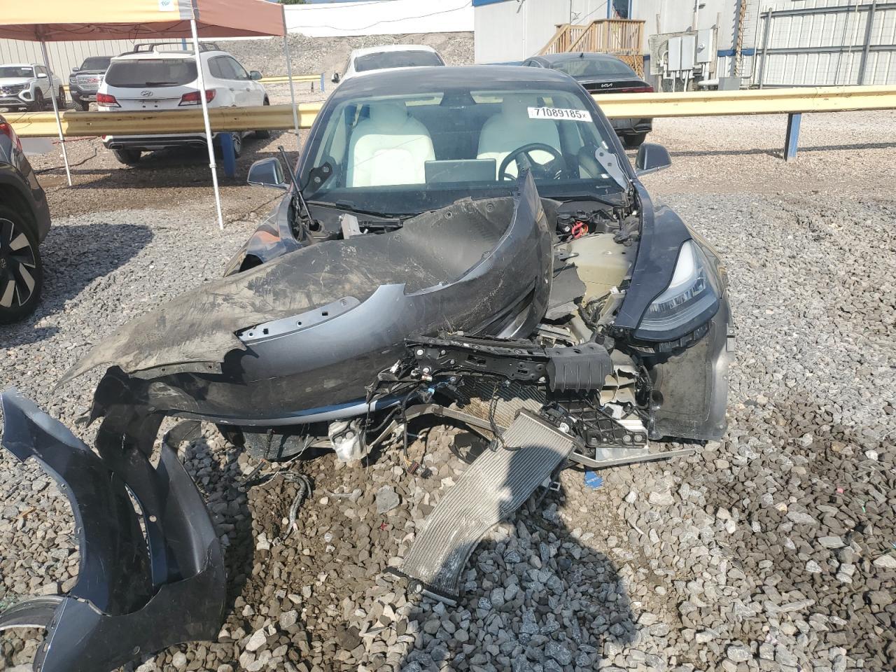 2020 Tesla Model 3 - Image 5