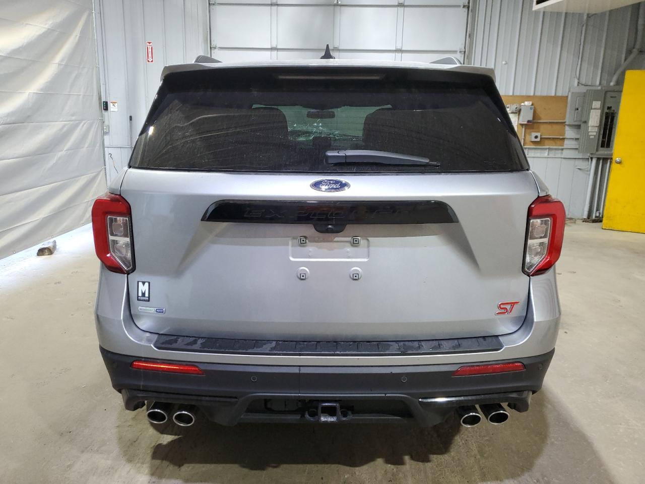 2023 Ford Explorer St - Image 6