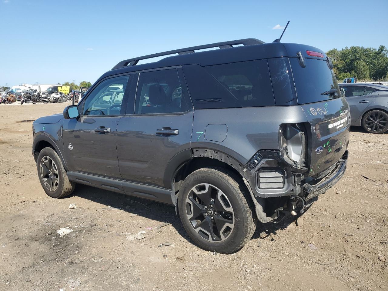 2024 Ford Bronco Sport Outer Banks - Image 2