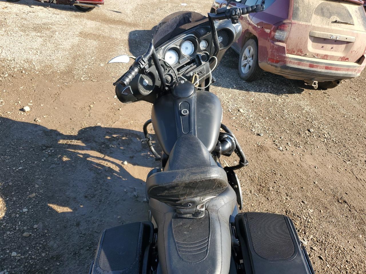 2011 Harley-Davidson Flhx - Фото 6