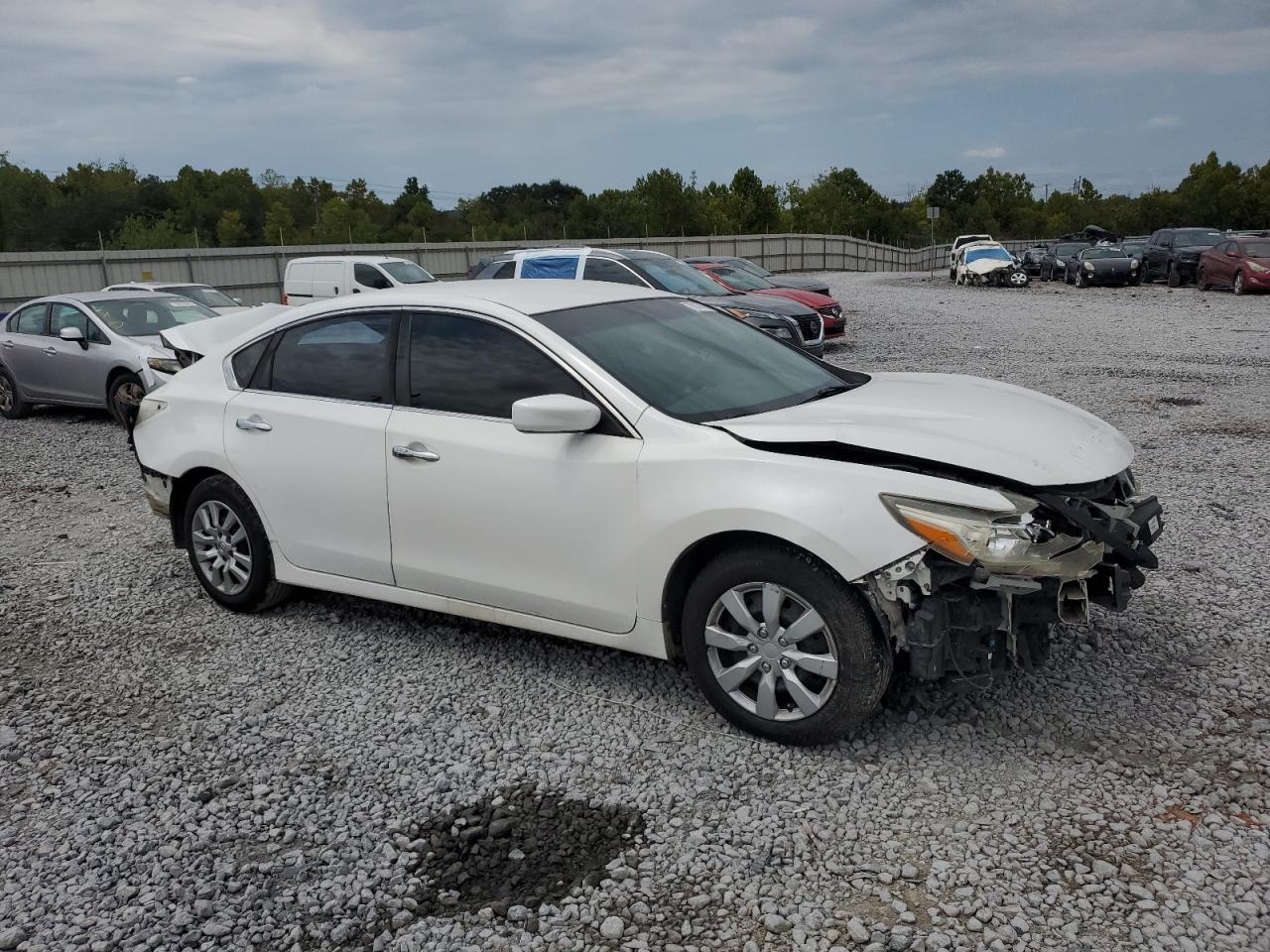 2017 Nissan Altima 2.5 - Фото 4