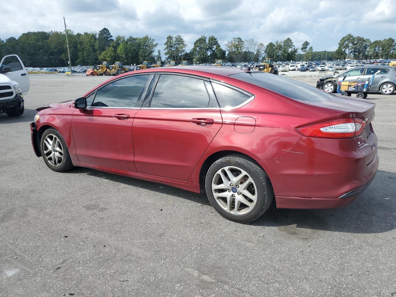 2016 Ford Fusion Se - Image 2