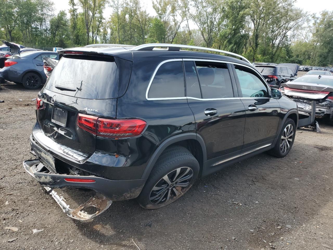 2022 Mercedes-Benz Glb 250 4Matic - Image 3