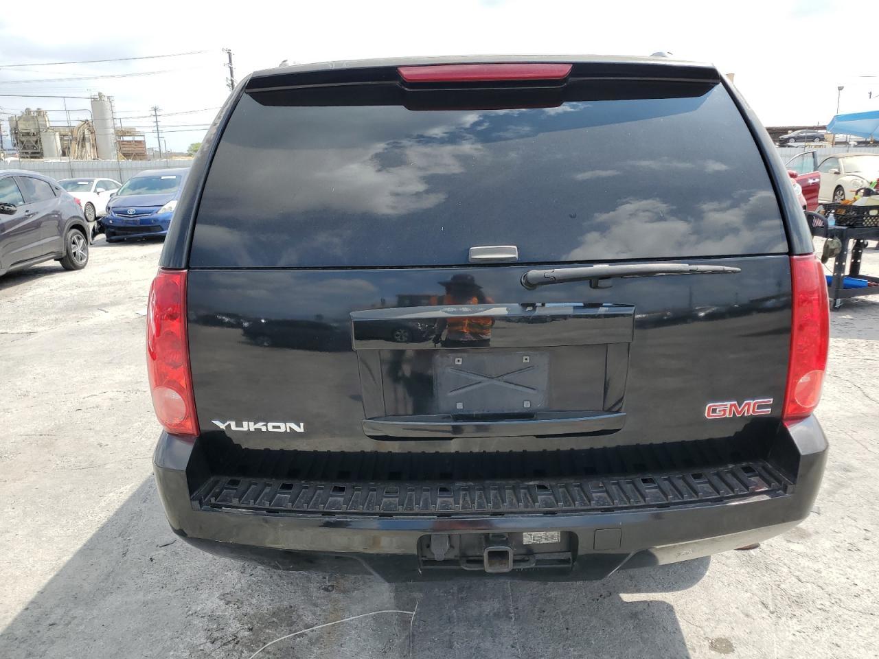 2009 GMC Yukon Sle - Image 6