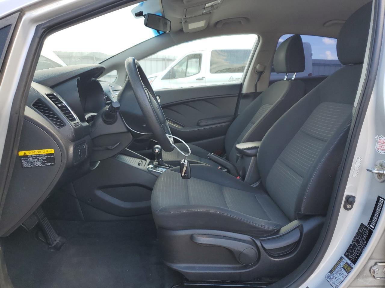 2017 Kia Forte Lx - Image 7