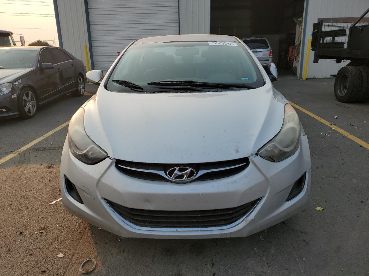 2012 Hyundai Elantra Gls - Фото 5