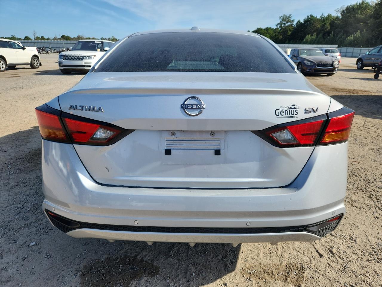 2023 Nissan Altima Sv - Image 6