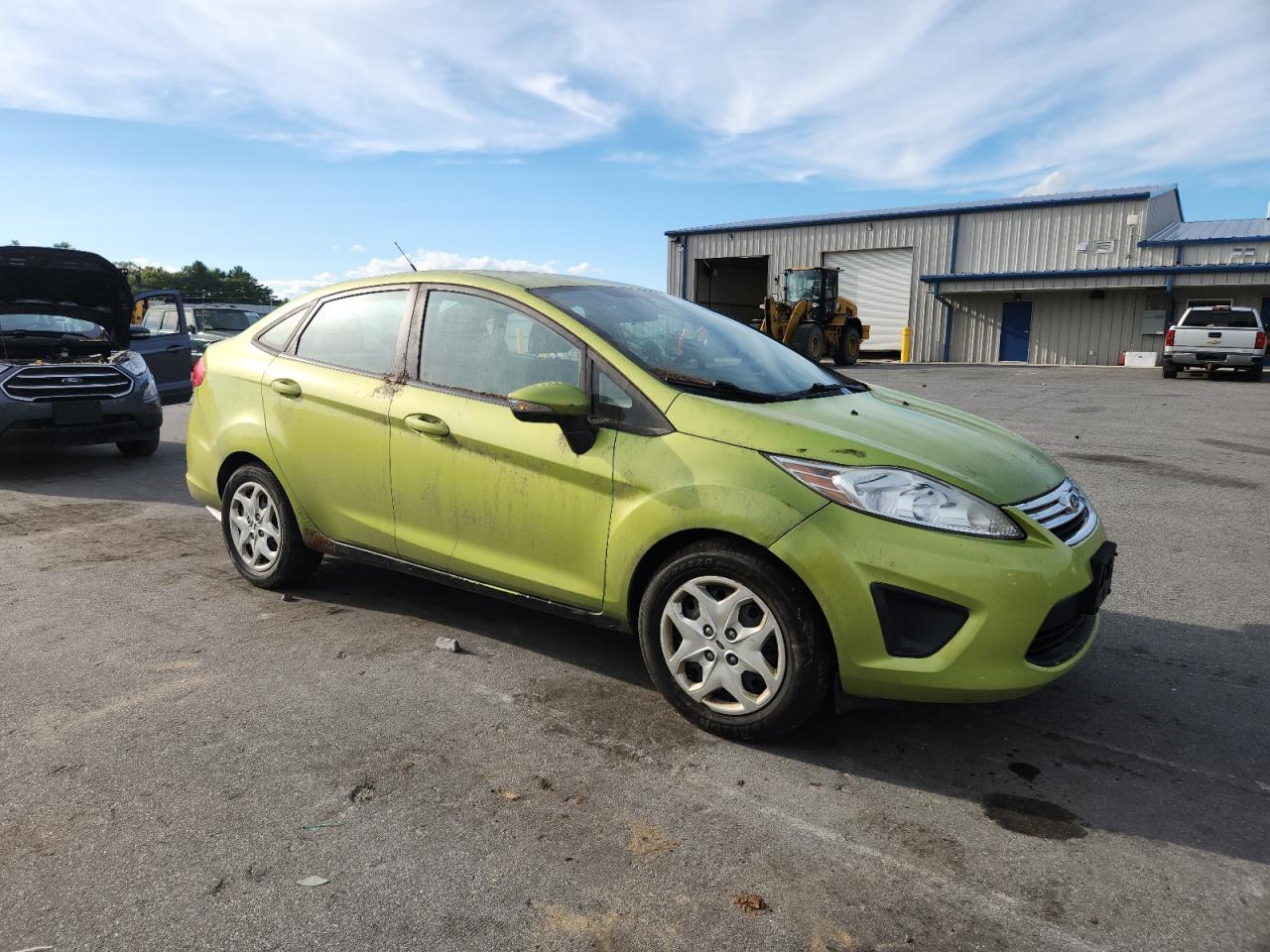 2013 Ford Fiesta Se - Фото 4