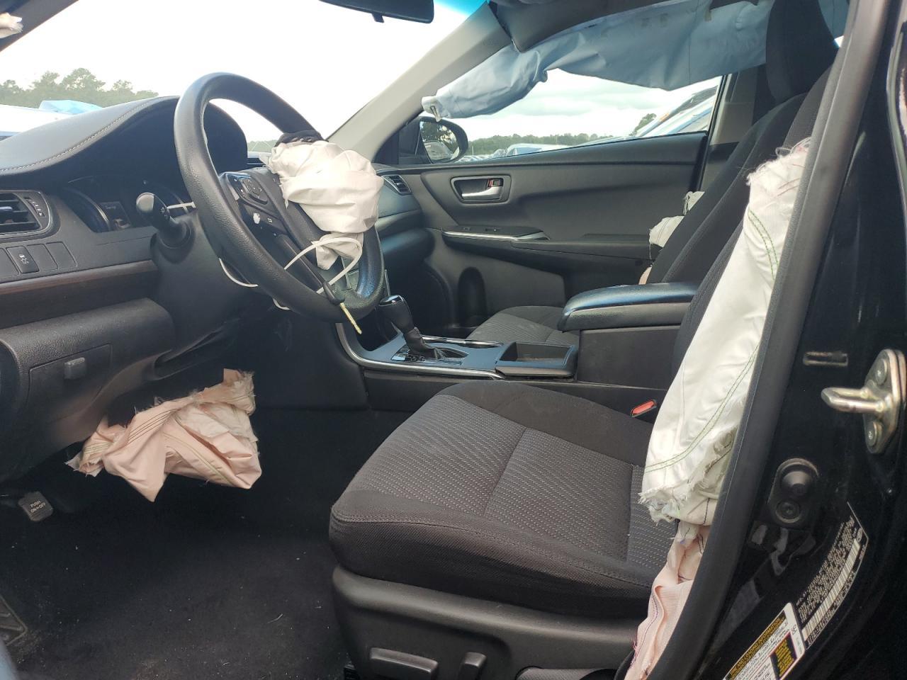 2017 Toyota Camry Le - Фото 7