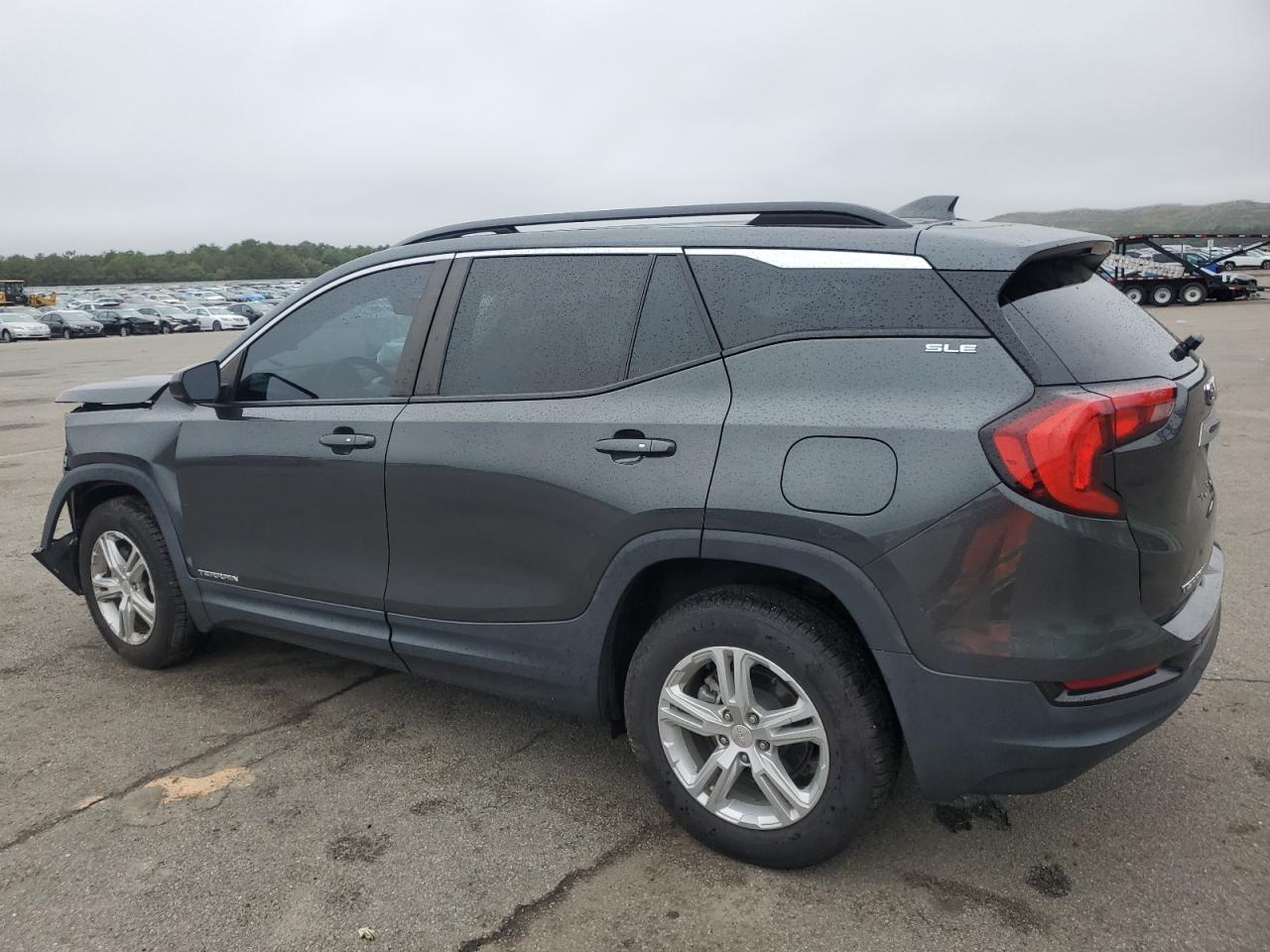 2021 GMC Terrain Sle - Image 2